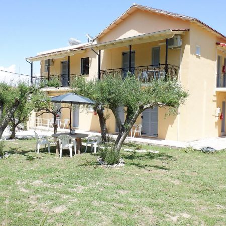 Appartamento Gardelis Gardens Benitses  Esterno foto