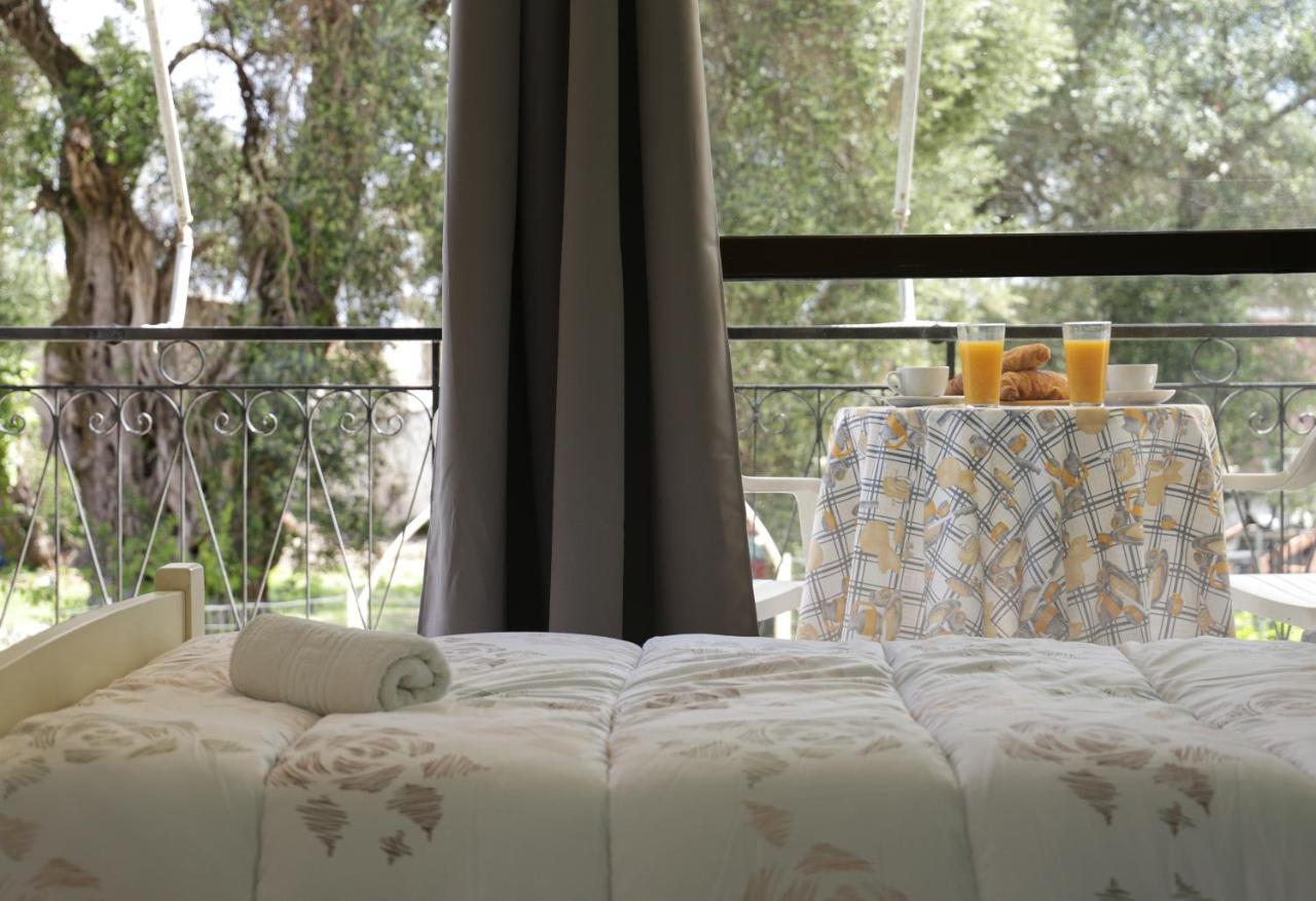 Appartamento Gardelis Gardens Benitses  Esterno foto