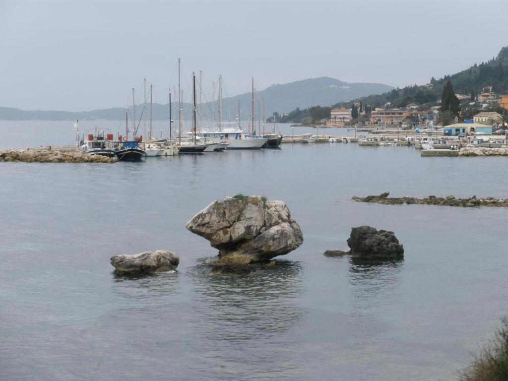 Appartamento Gardelis Gardens Benitses  Esterno foto