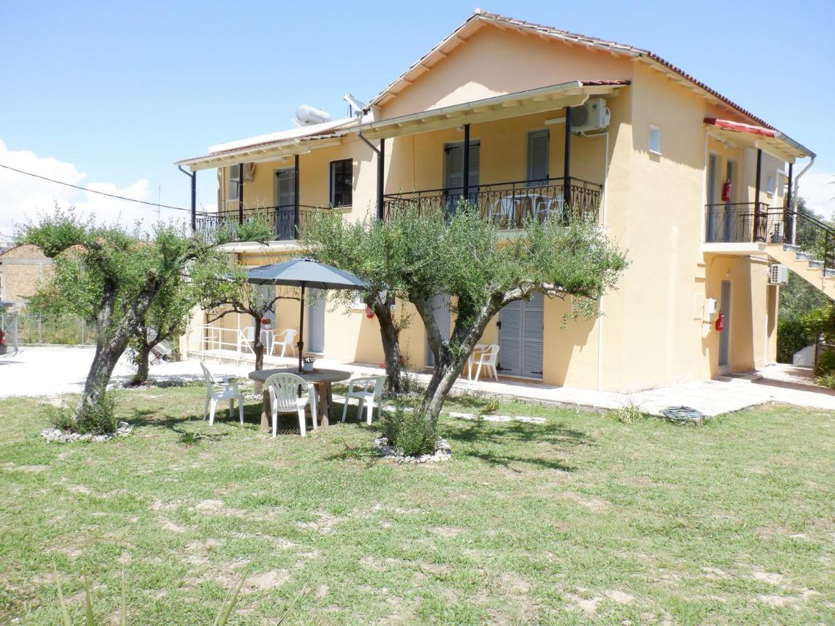 Appartamento Gardelis Gardens Benitses  Esterno foto