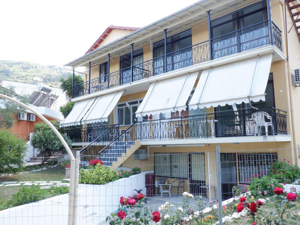 Appartamento Gardelis Gardens Benitses  Esterno foto