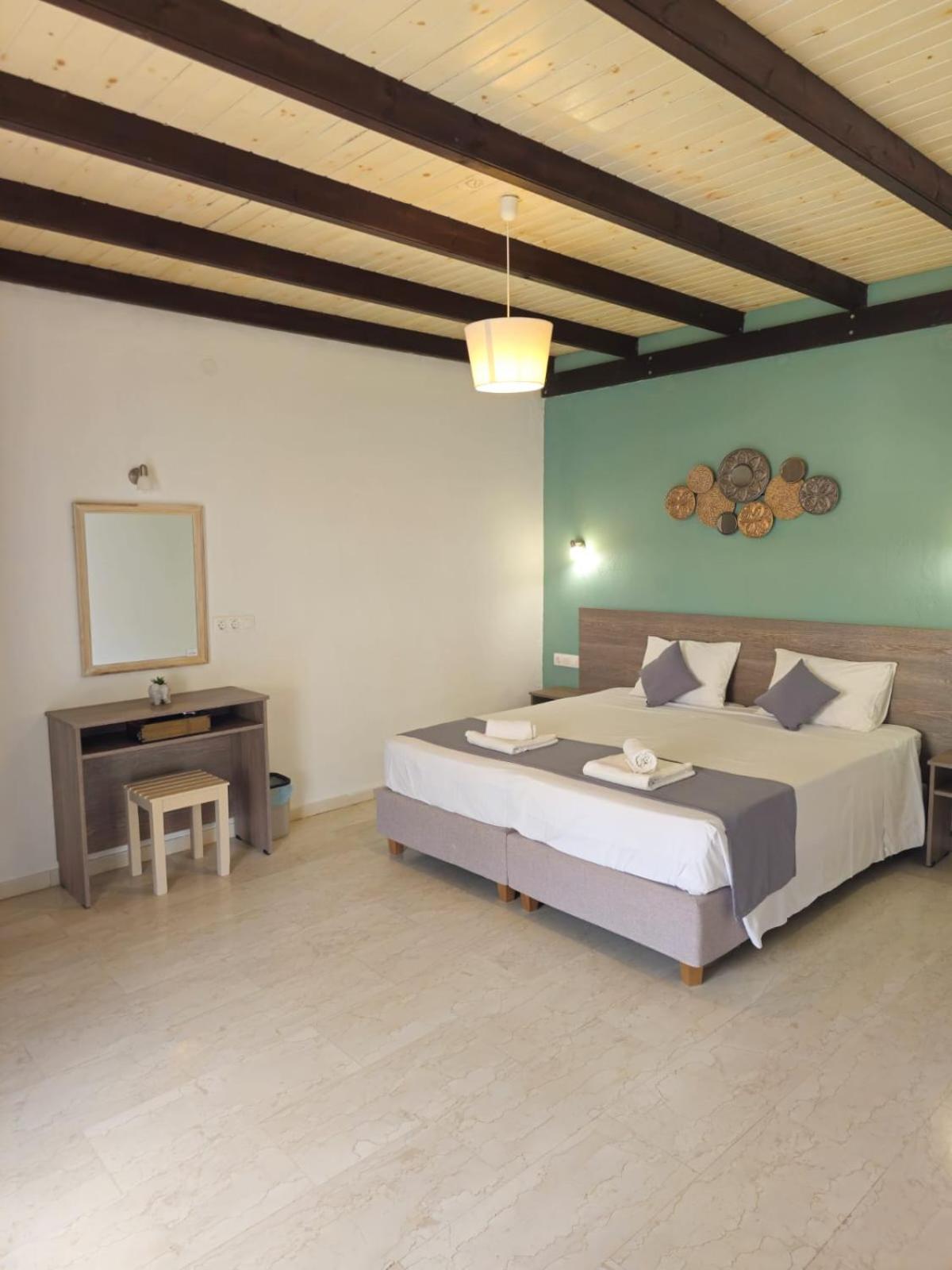 Appartamento Gardelis Gardens Benitses  Esterno foto