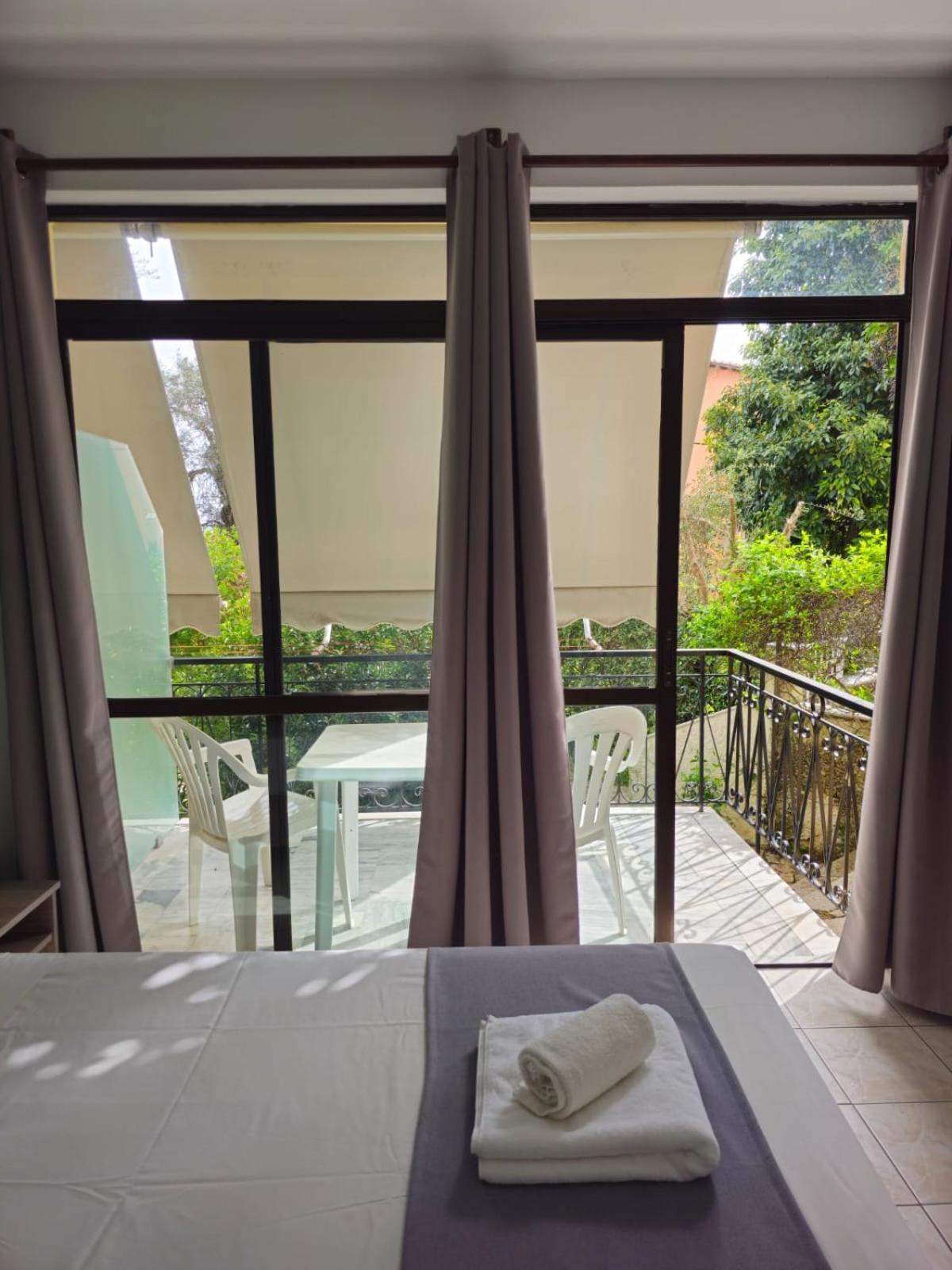 Appartamento Gardelis Gardens Benitses  Camera foto